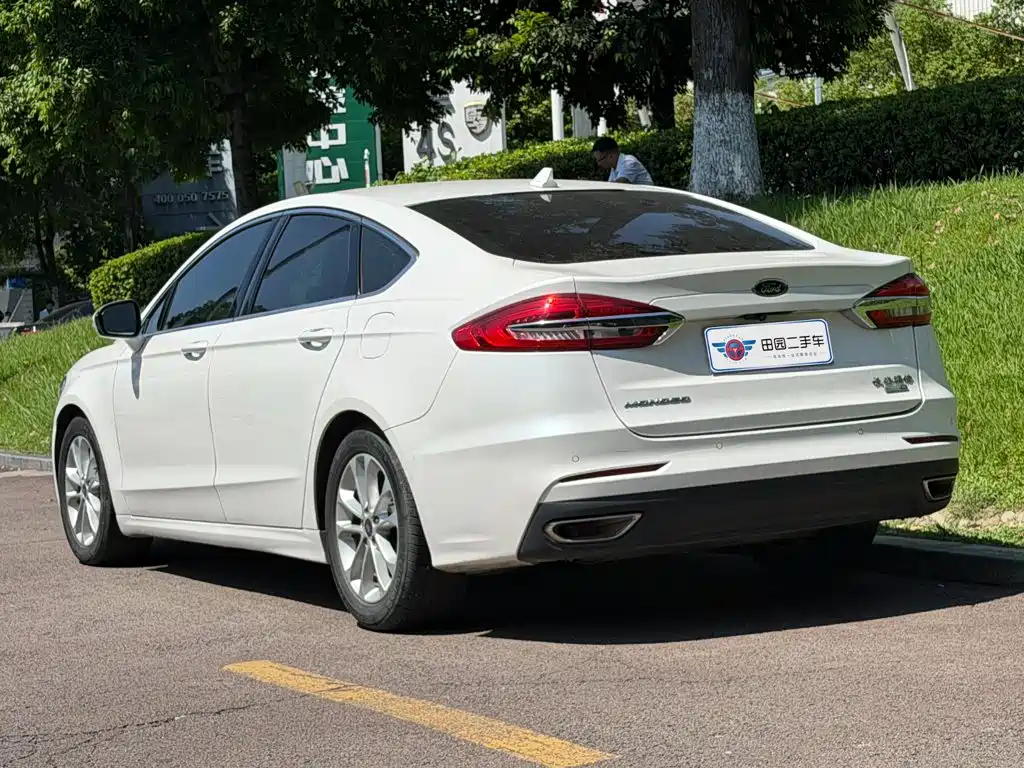 Ford Mondeo — миниатюра 4