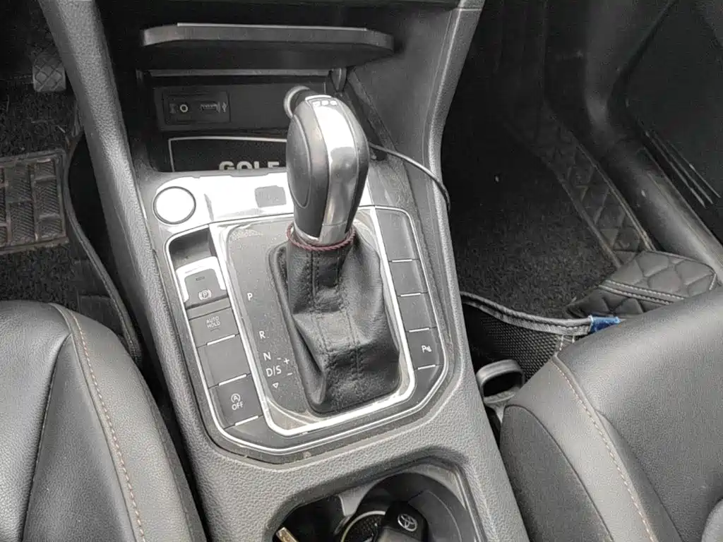 Volkswagen Golf Sportsvan — миниатюра 19