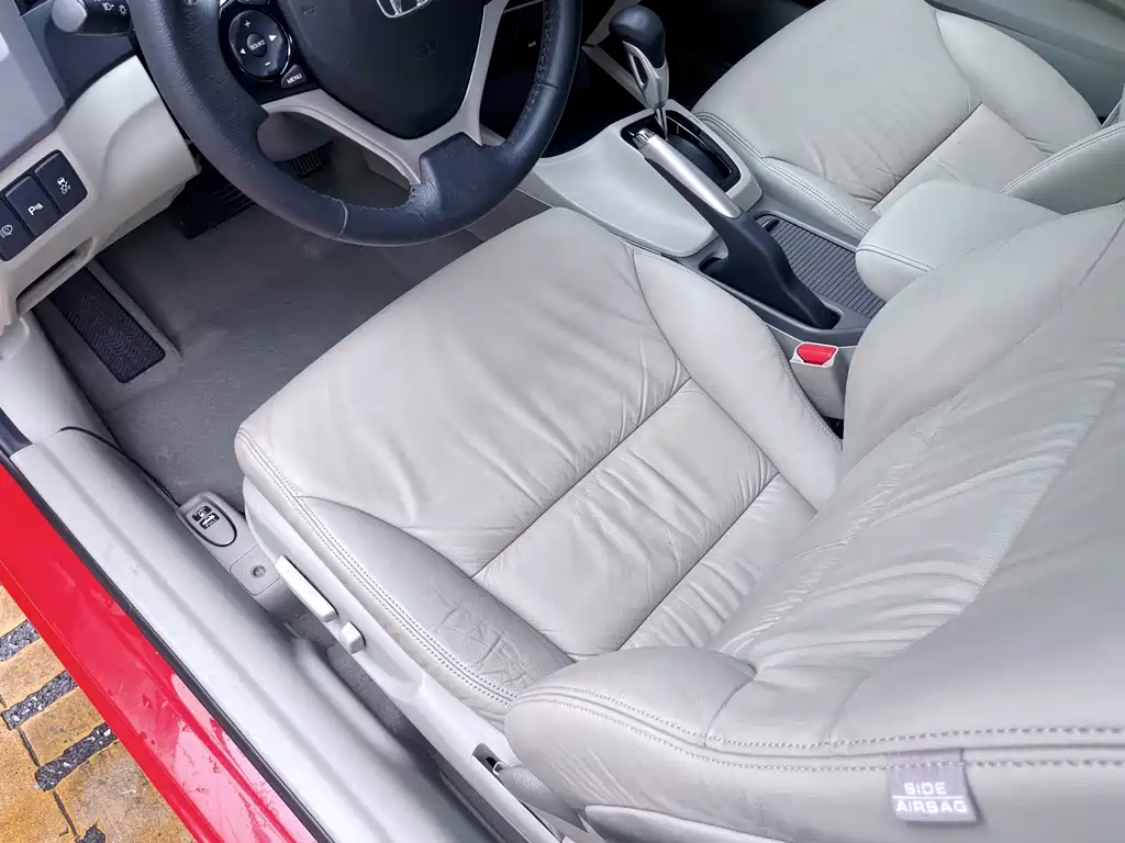 Honda Civic — миниатюра 13