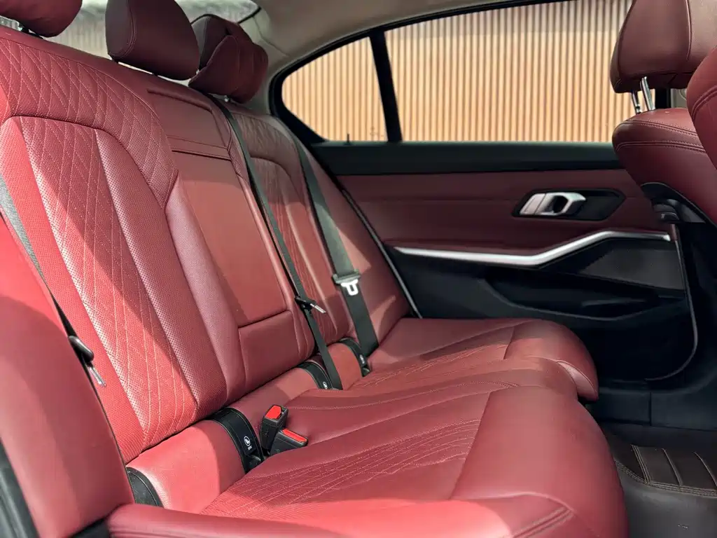 BMW 3 Series — миниатюра 14