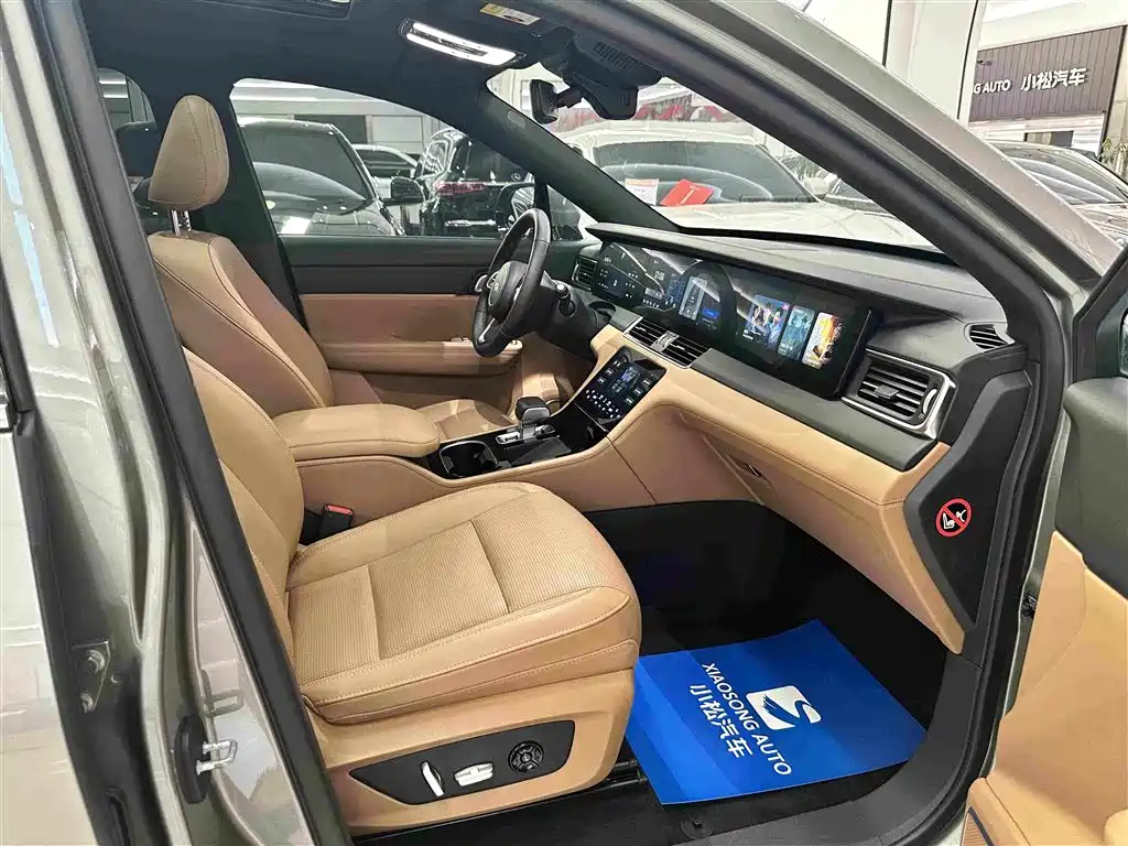 Li Auto Li ONE — миниатюра 16