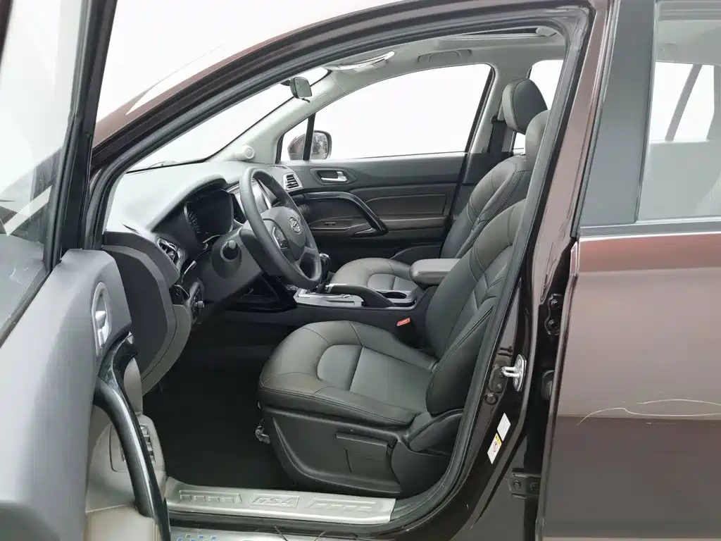 GAC Motor Trumpchi GS4 — миниатюра 10