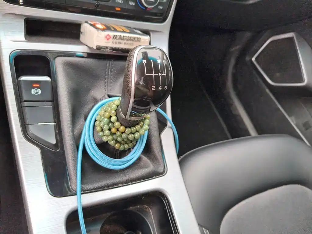 Geely Emgrand GS — миниатюра 10