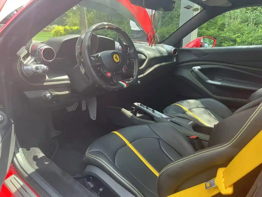 Ferrari F8 — миниатюра 4