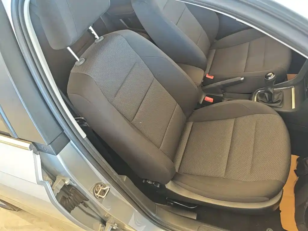 Volkswagen Bora — миниатюра 25