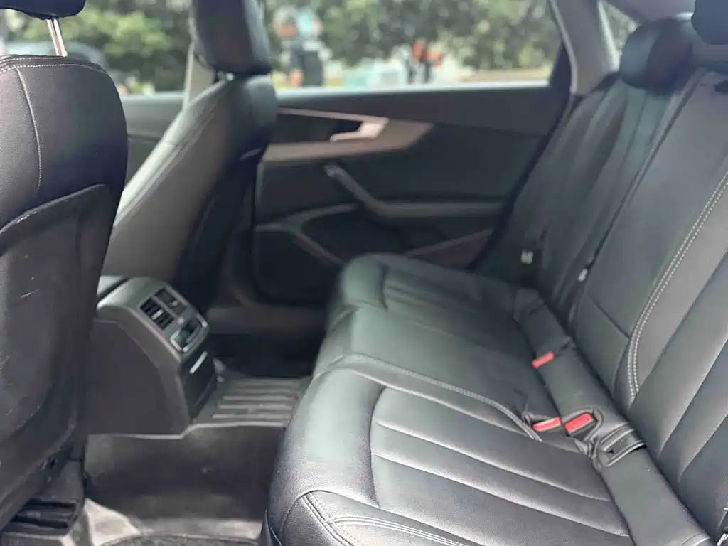 Audi A4L — миниатюра 14