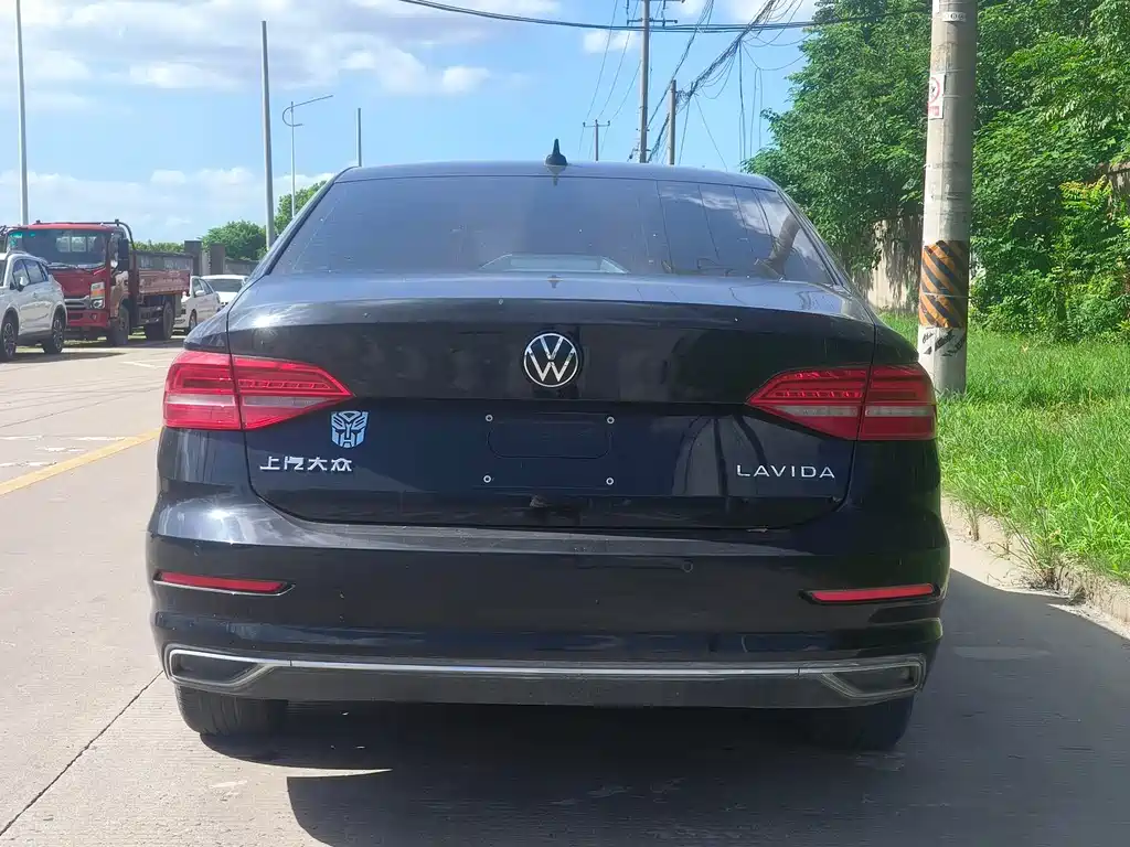 Volkswagen Lavida — миниатюра 7