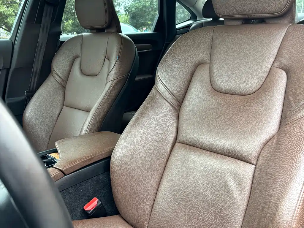Volvo S90 — миниатюра 10