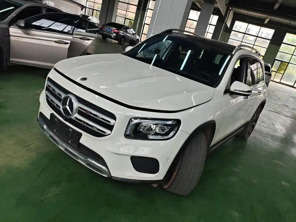 奔驰GLB 2021款 GLB 200 时尚型 2021