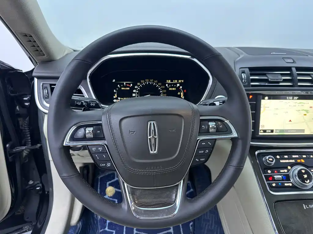 Lincoln Continental — миниатюра 15