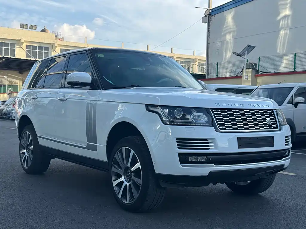 Land Rover Range Rover 2015 3.0 TDV6 Vogue