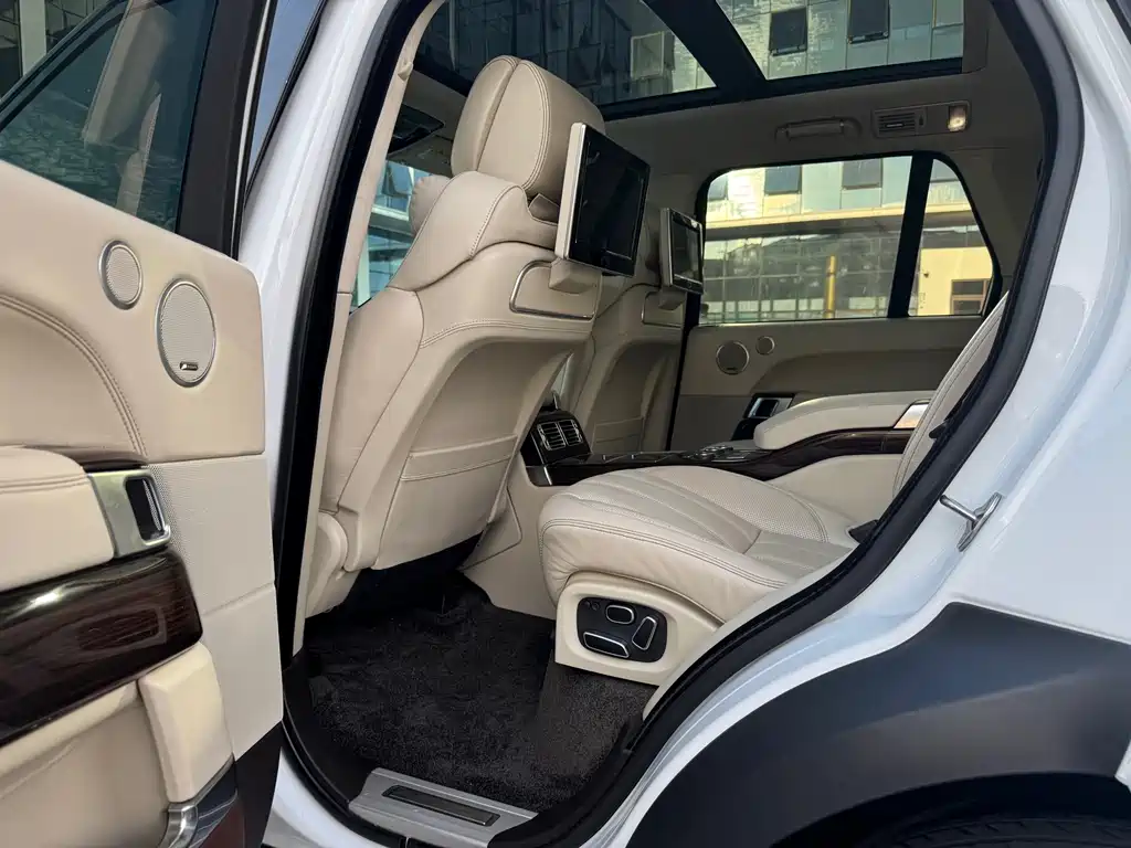 Land Rover Range Rover 2015 3.0 TDV6 Vogue