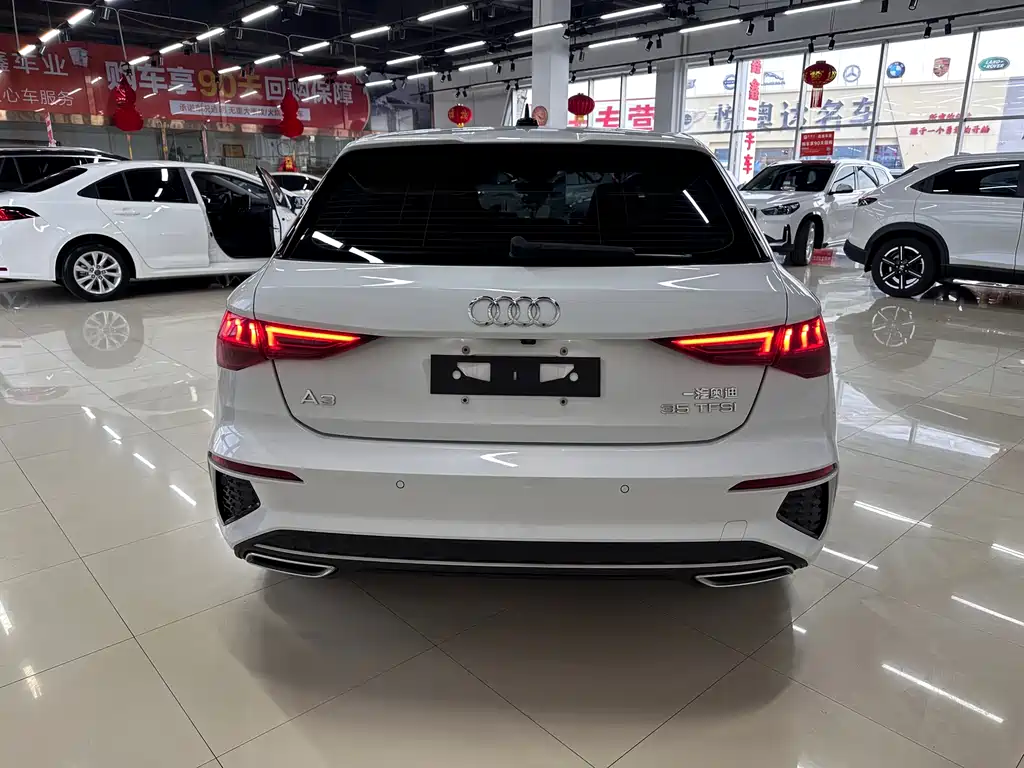 Audi A3 2023 Sportback 35 TFSI Fashion Sport