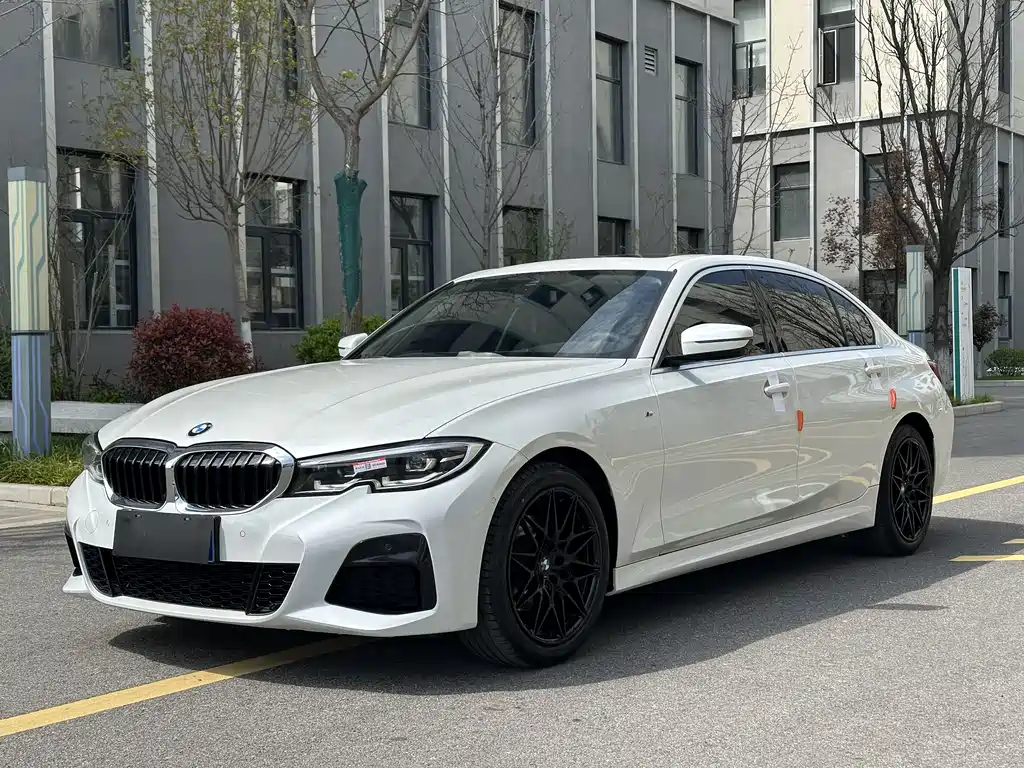 BMW 3 Series 2020