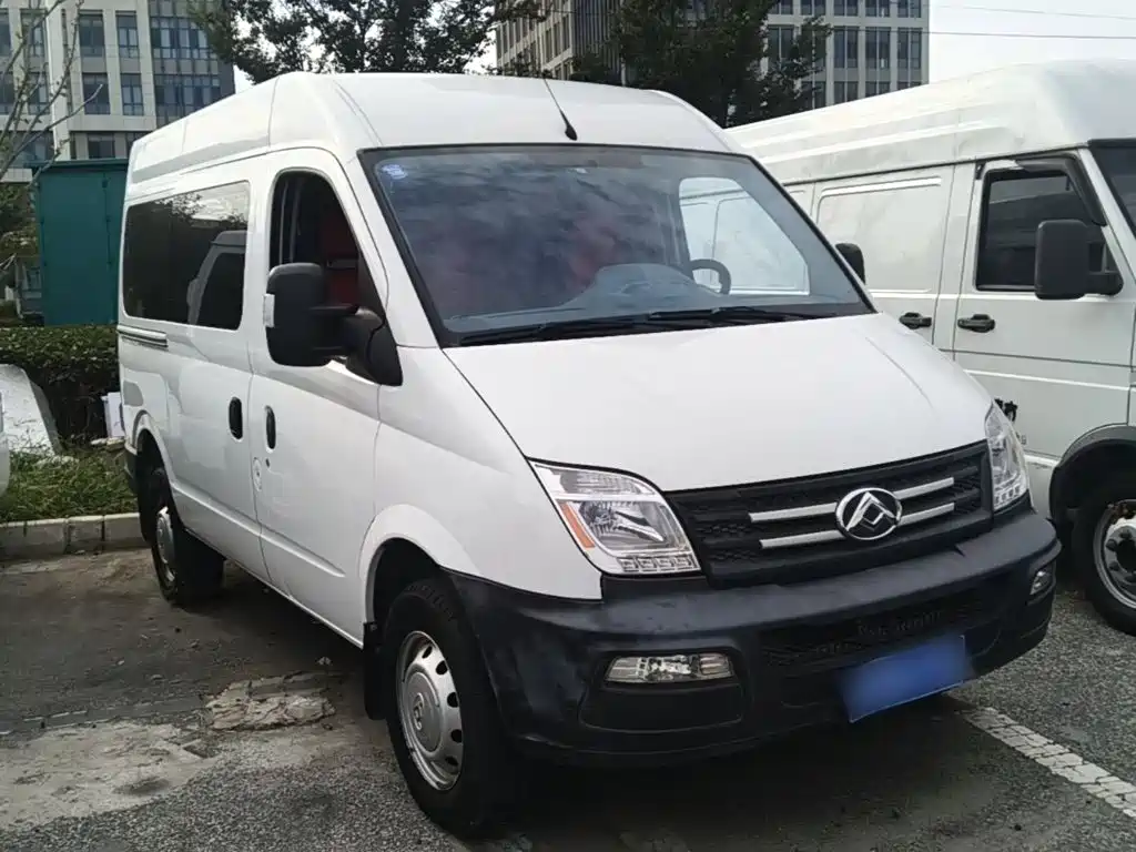 MAXUS V80 — миниатюра 4
