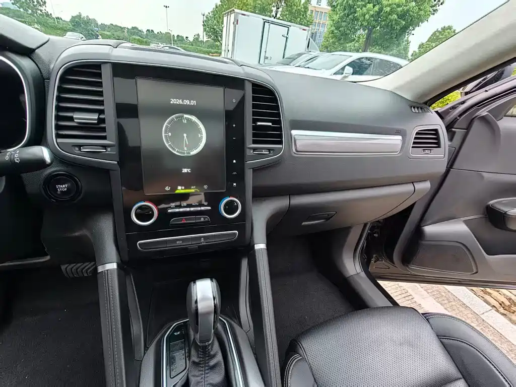 Renault Koleos — миниатюра 15