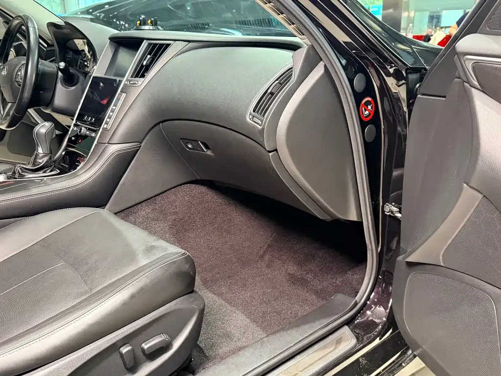 Infiniti Q50 — миниатюра 15