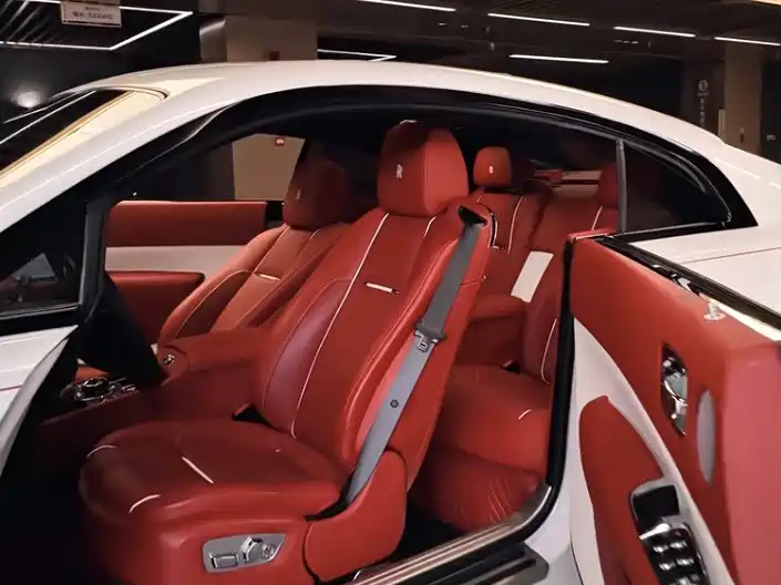 Rolls-Royce Wraith — миниатюра 2