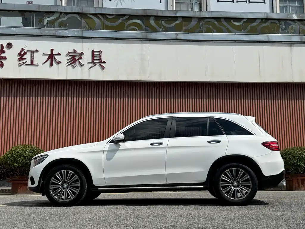 Mercedes-Benz GLC — миниатюра 4