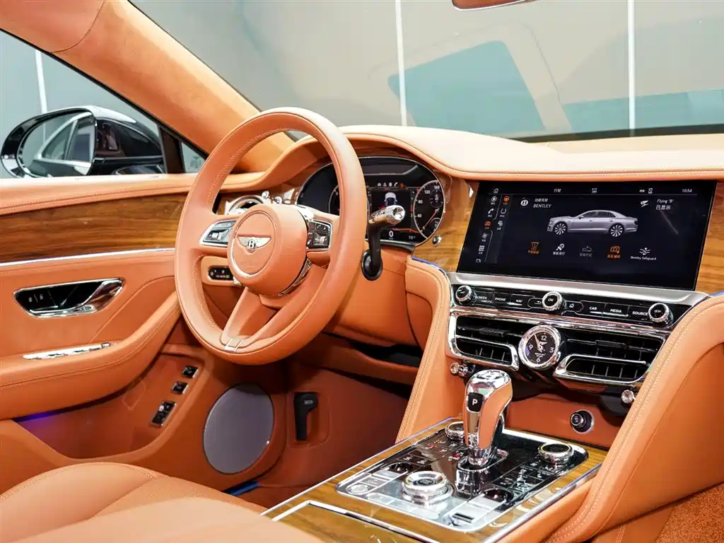 BENTLEY FLYING SPUR PLUG IN HYBRID