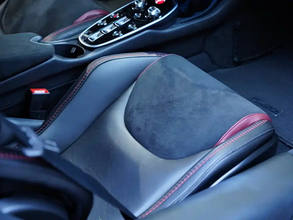 McLaren GT — миниатюра 23