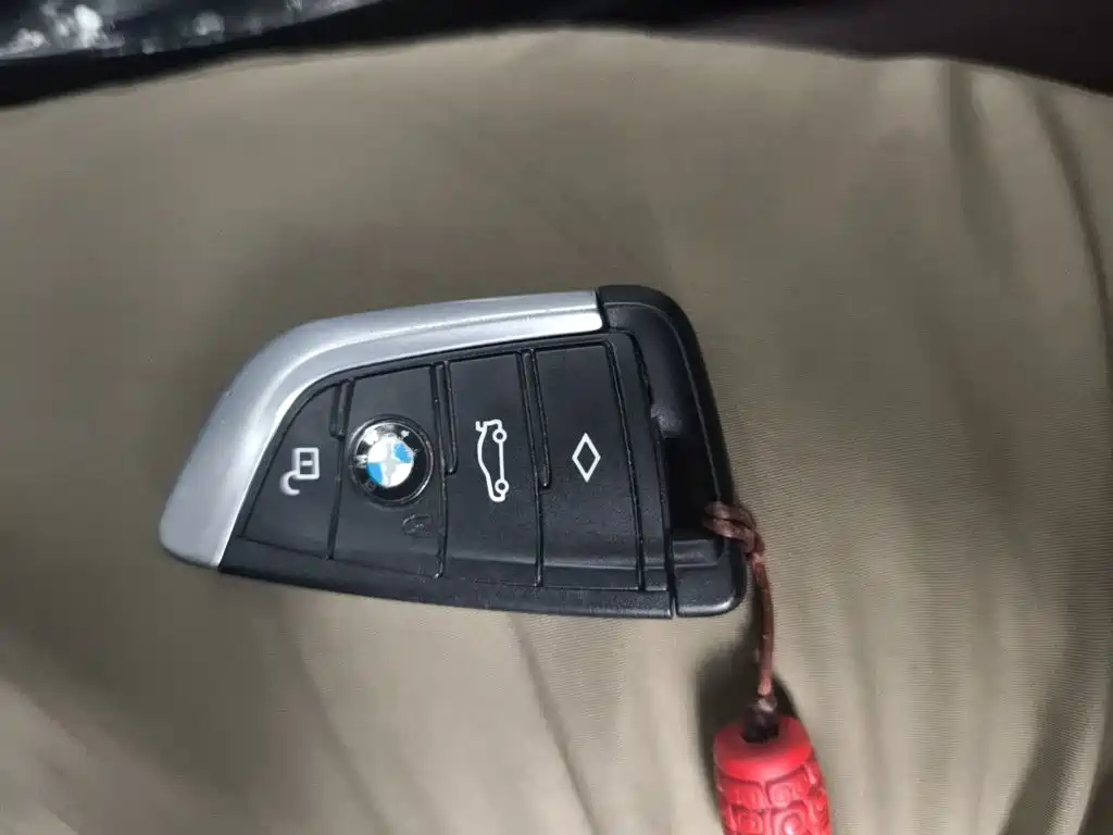 BMW X3 — миниатюра 12