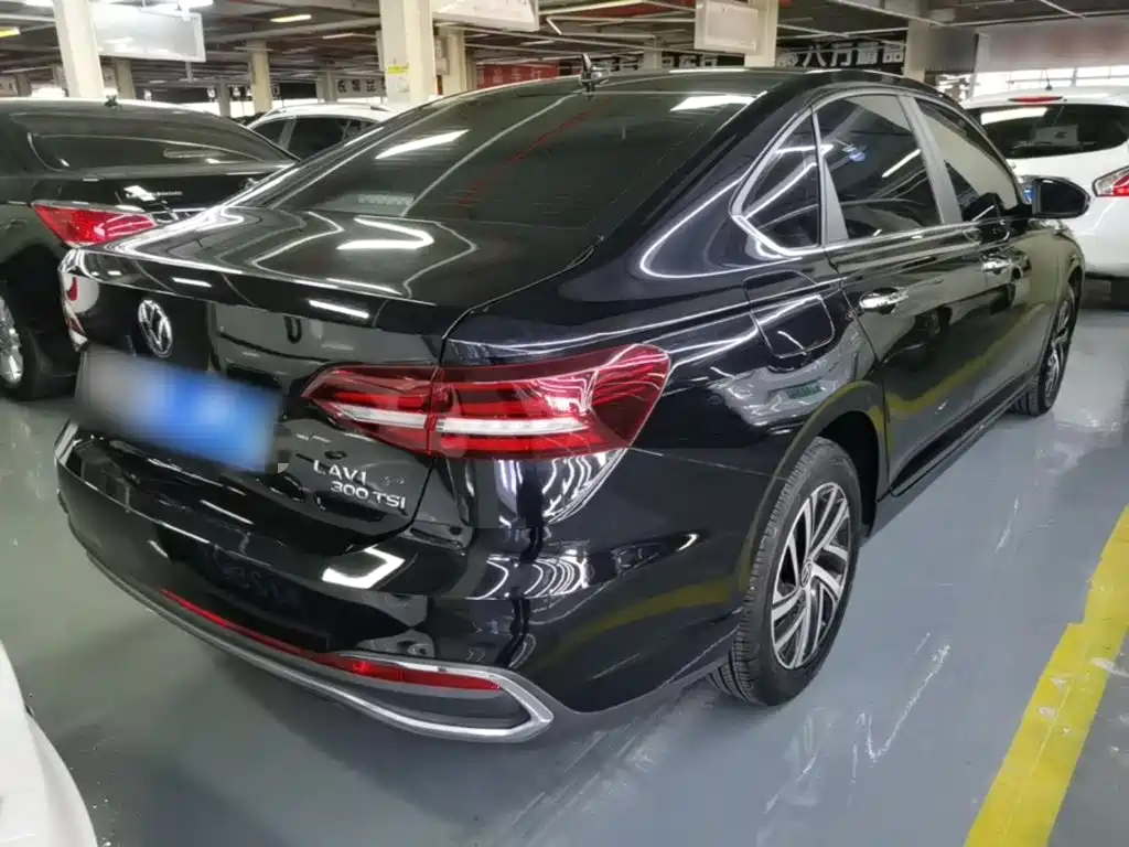 Volkswagen Lavida — миниатюра 7