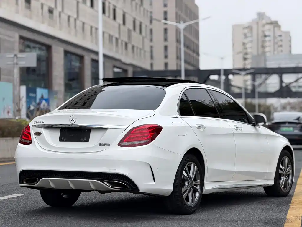 MERCEDES-BENZ C CLASS