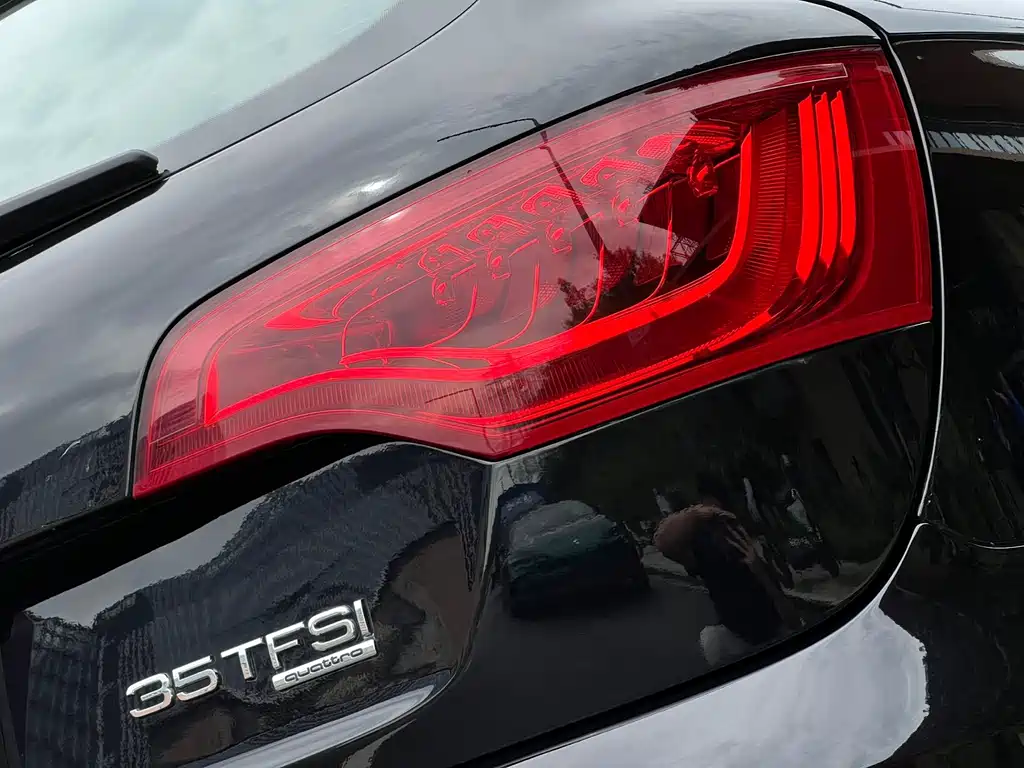 Audi Q7 — миниатюра 20