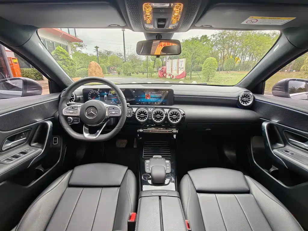 Mercedes-Benz A-Class A 2022 A 200 L Sport Fashion