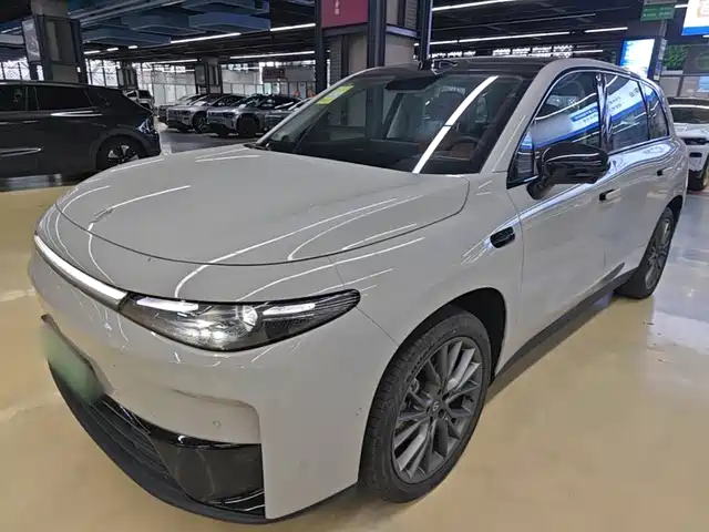 2025 Leapmotor C10