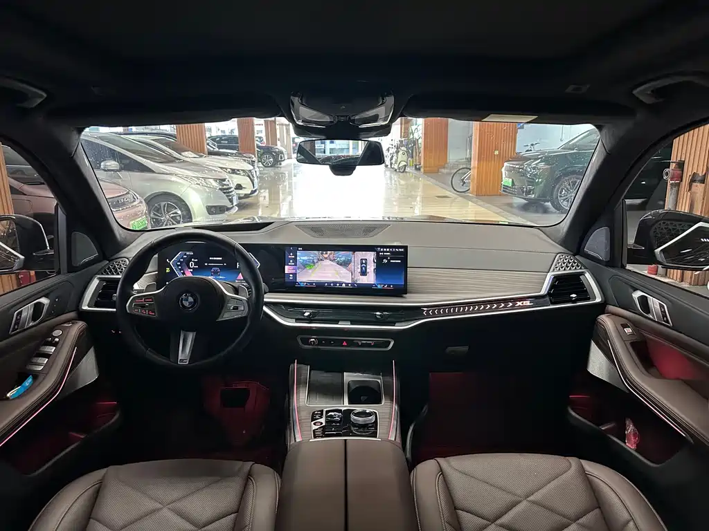 BMW X5 2023 xDrive 40Li M Sport