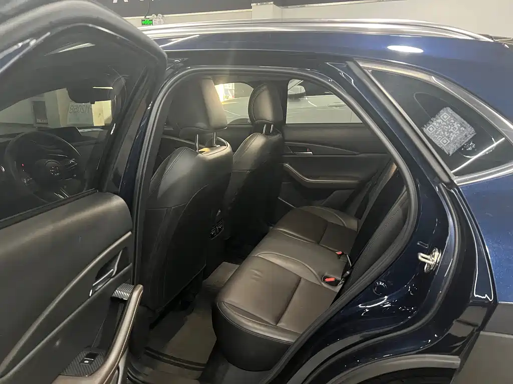 Mazda CX-30 — миниатюра 7
