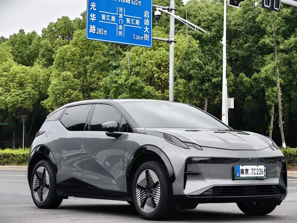 Zeekr X 2024 мест