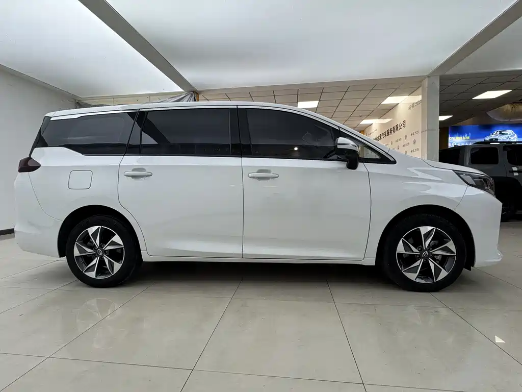 GAC Motor Trumpchi M6 — миниатюра 4