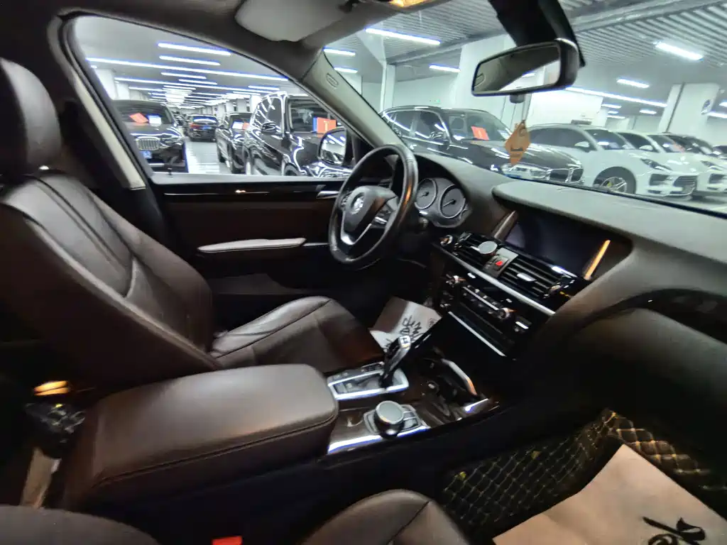 BMW X4 — миниатюра 12