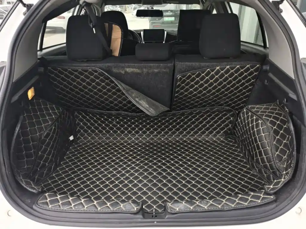 Toyota Yaris L — миниатюра 19