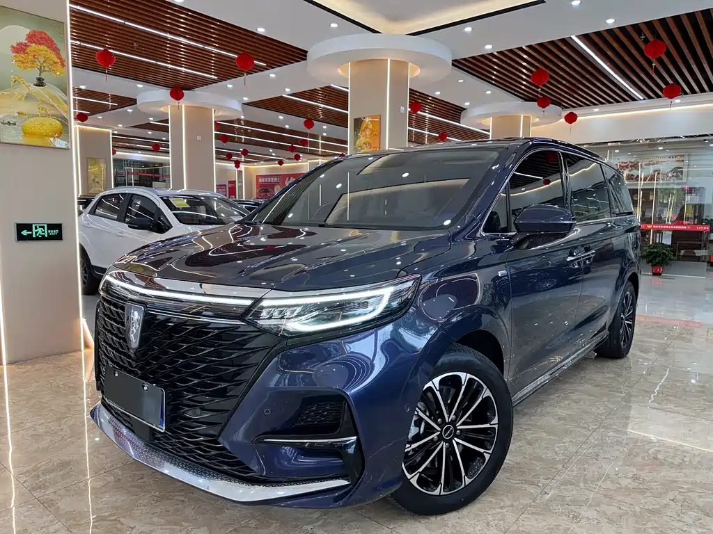 Roewe iMAX8 2021