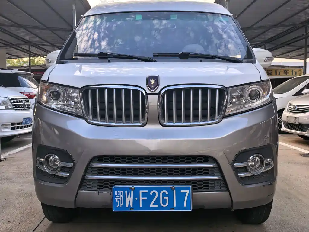 Jinbei Hiace X30L — миниатюра 2