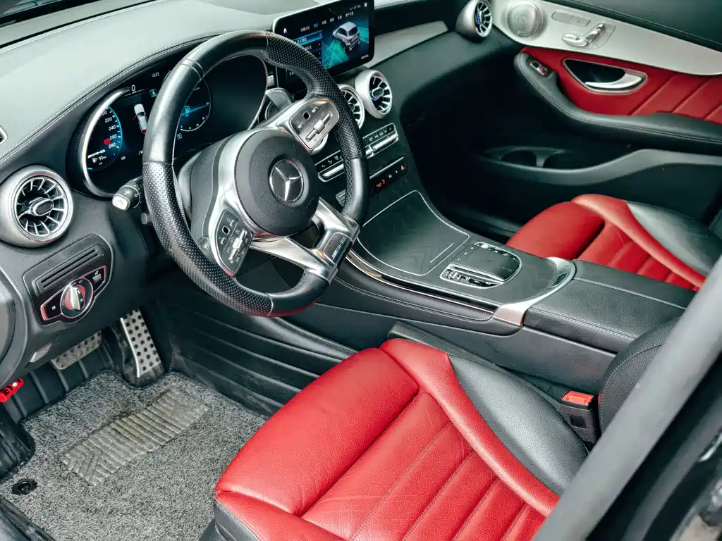 Mercedes-Benz GLC AMG — миниатюра 10