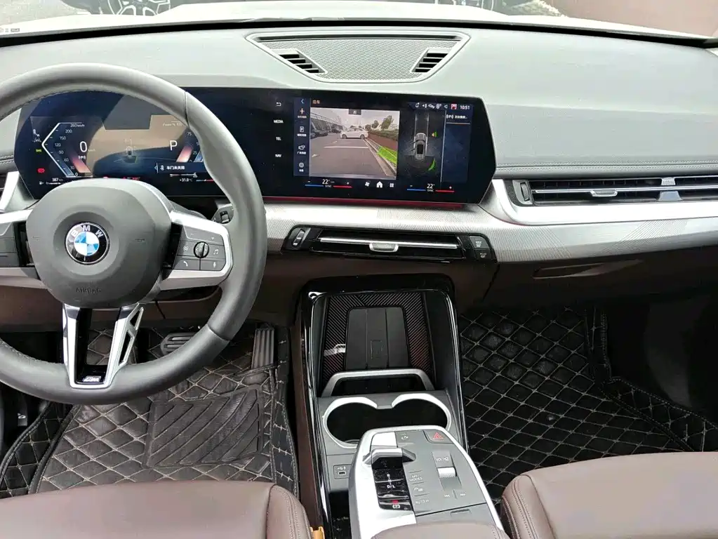 BMW X1 — миниатюра 7