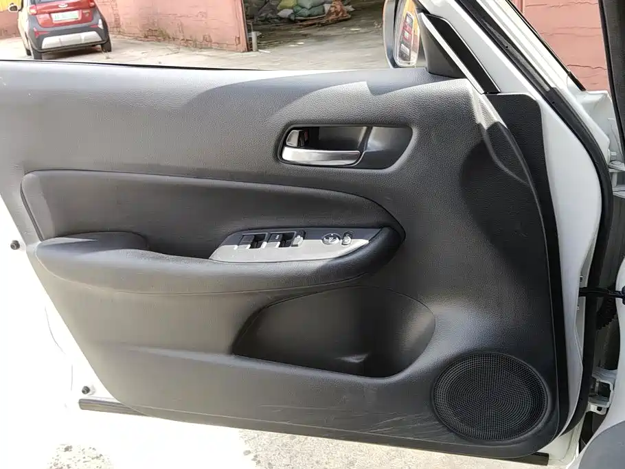 Honda Life — миниатюра 6
