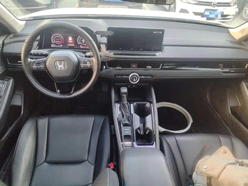 Honda Inspire — миниатюра 14