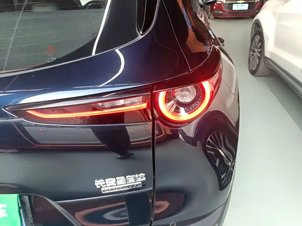 Mazda CX-30 — миниатюра 8