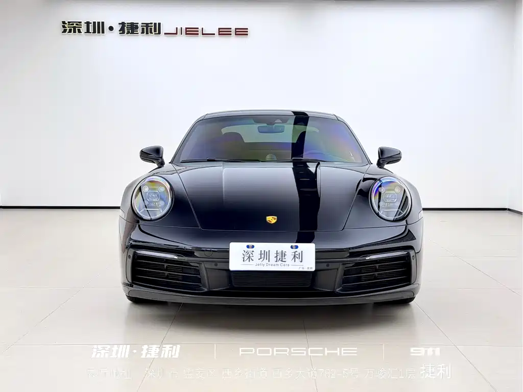 Porsche 911 2023 Carrera 3.0T