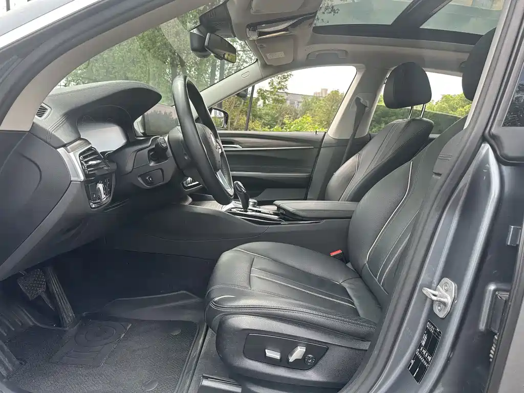BMW 6 Series GT — миниатюра 9