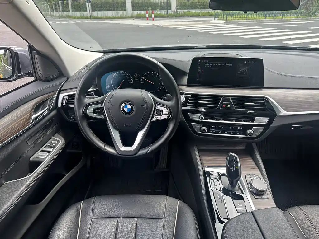 BMW 6 Series GT — миниатюра 15