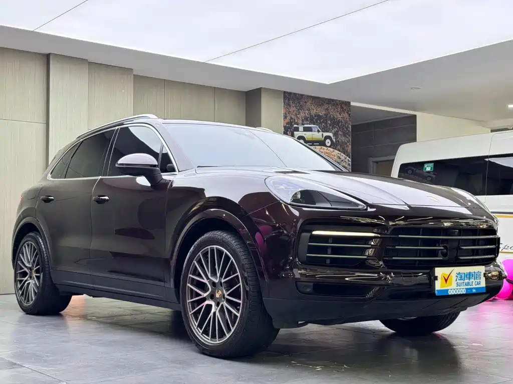 Porsche Cayenne — миниатюра 3