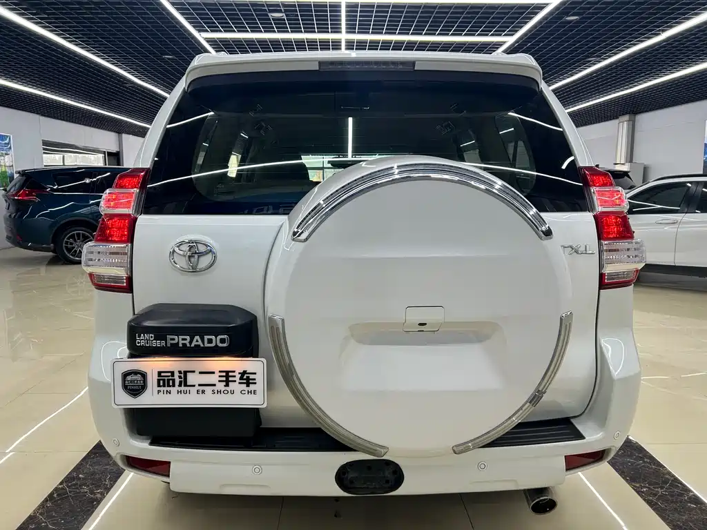 Toyota Land Cruiser Prado 2015 2.7L