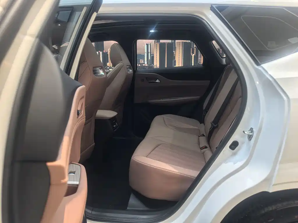 CHANGAN UNI Z NEW ENERGY